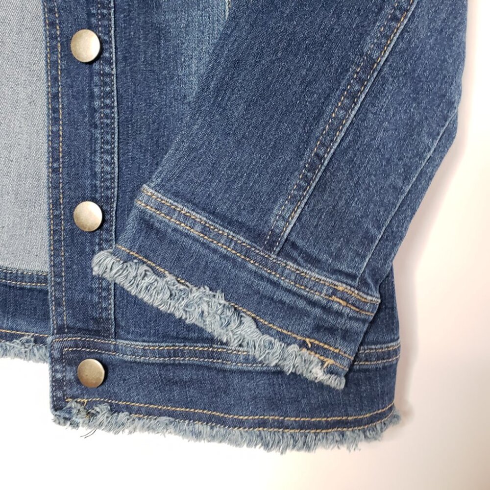 AMI Frayed Jean Denim Jacket - Picture 4 of 10